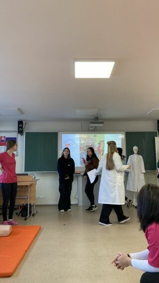 IMG-1052
