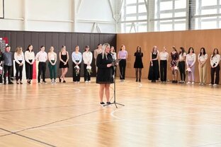Rozlúčka s prvými maturantami našej školy - IMG_7268