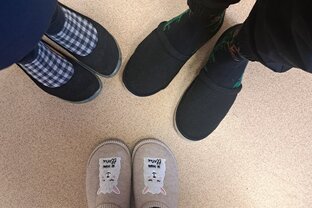 Zväčšiť fotografiu - Papučový deň – 8. október 2025