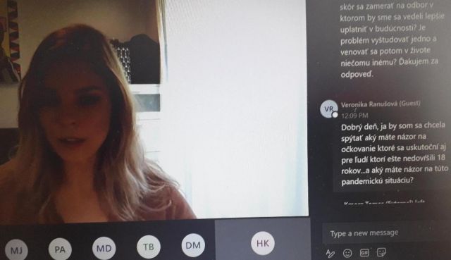 My s pani Veronikou Cifrovou Ostrihoňovou o vzdelaní